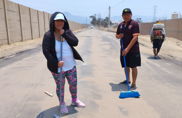 Asfaltado de la vía de acceso a La Estancia