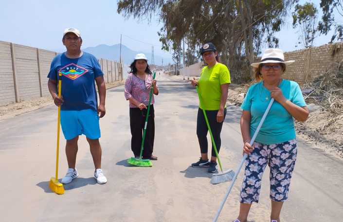 Asfaltado de la vía de acceso a La Estancia